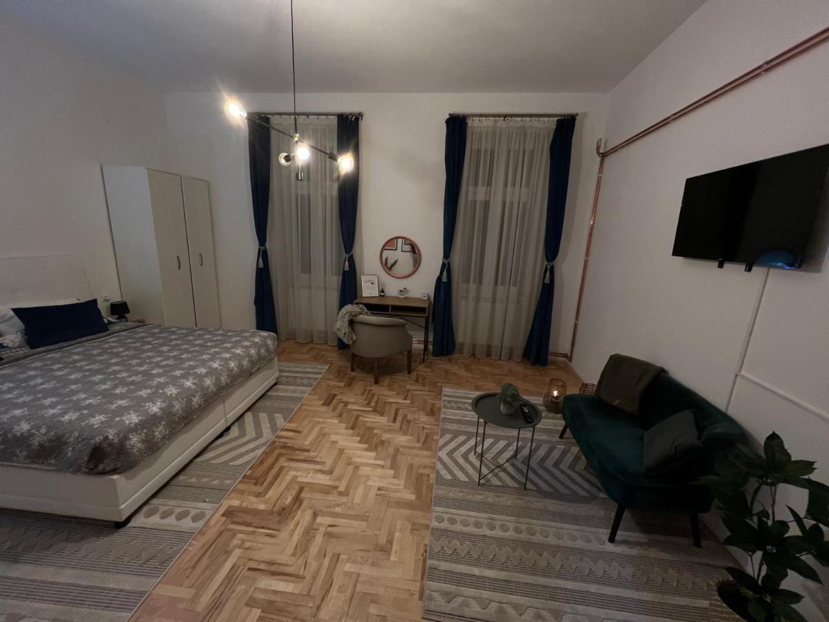 Le Royal Suites Sarajevo - City Center Luaran gambar